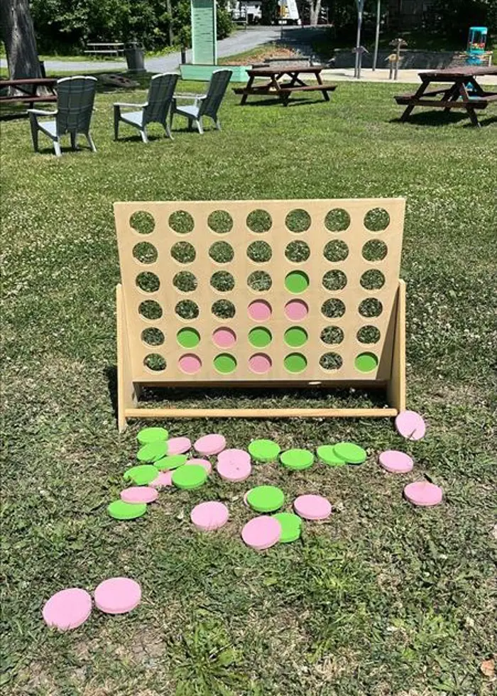 Image illustrating for Giant Connect 4