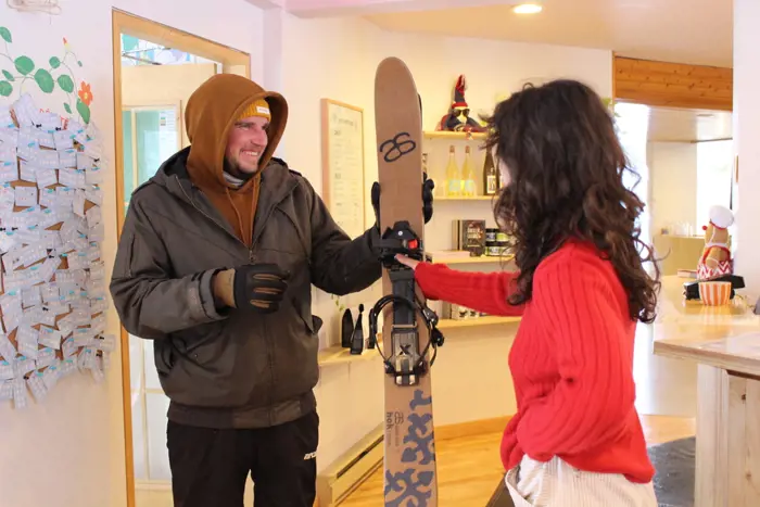 Image illustrant pour Ski-raquettes (paire)